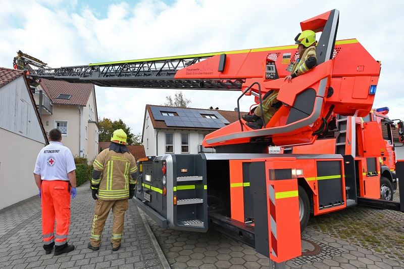 Thl Drehleiterrettung Feuerwehr Stadt Schrobenhausen